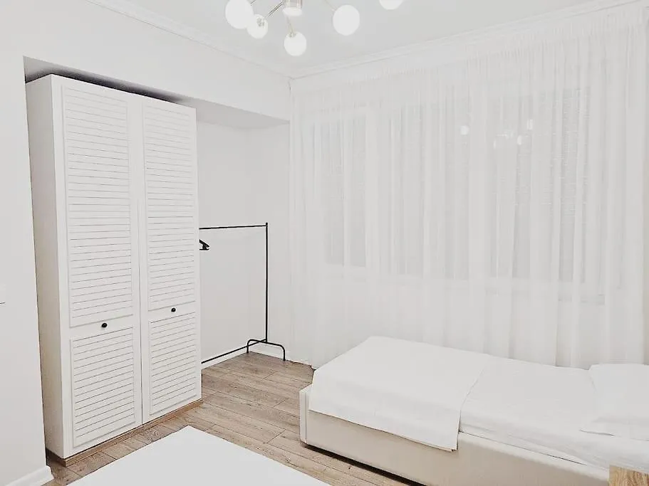 First Street Apartments Sarande